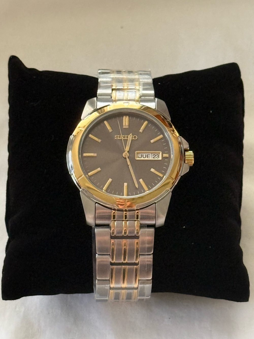 Seiko Men’s Essentials SUR356 Watch